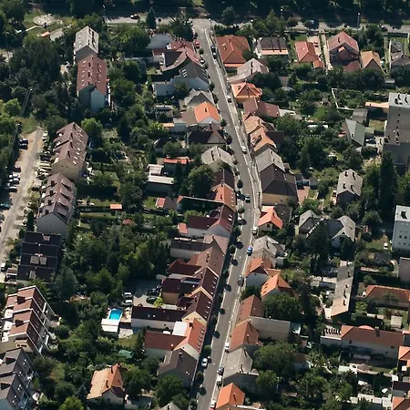 Hardy דירה